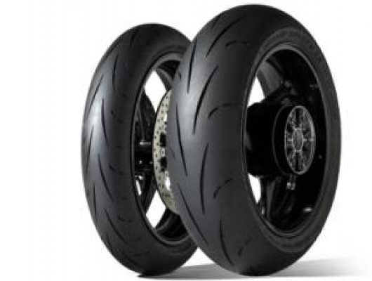 Dunlop GP Racer D211 tread pattern