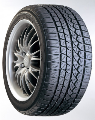 Toyo SNOWPROX S 952 tread pattern
